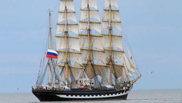 Барк Крузенштерн на Балтийском море Барк Крузенштерн на Балтийском море
