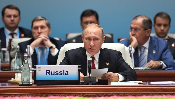 Президент РФ В. Путин на саммите лидеров БРИКС. Президент РФ В. Путин на саммите лидеров БРИКС.