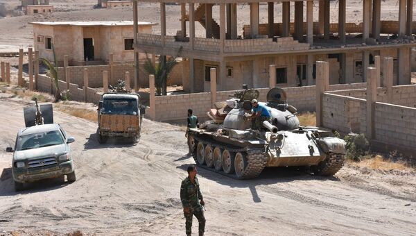 Сирийские военные в Дейр-эз-Зоре. Архивное фото Сирийские военные в Дейр-эз-Зоре. Архивное фото