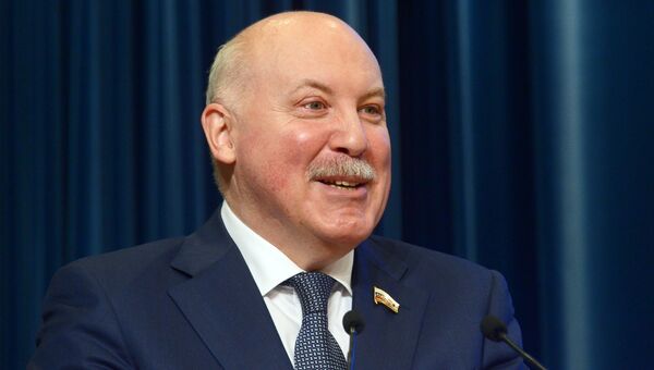 Член комитета Совета Федерации по экономической политике Дмитрий Мезенцев. Архивное фото Член комитета Совета Федерации по экономической политике Дмитрий Мезенцев. Архивное фото