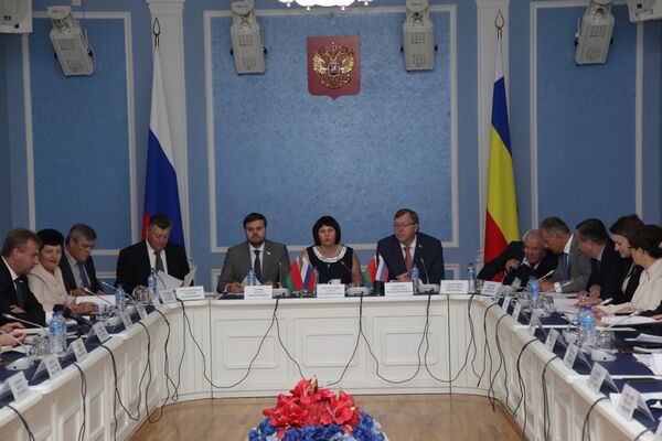 Совместное заседание Комиссии Парламентского Собрания по социальной политике, науке, культуре и гуманитарным вопросам и Комиссия Парламентского Собрания по законодательству и Регламенту Совместное заседание Комиссии Парламентского Собрания по социальной политике, науке, культуре и гуманитарным вопросам и Комиссия Парламентского Собрания по законодательству и Регламенту