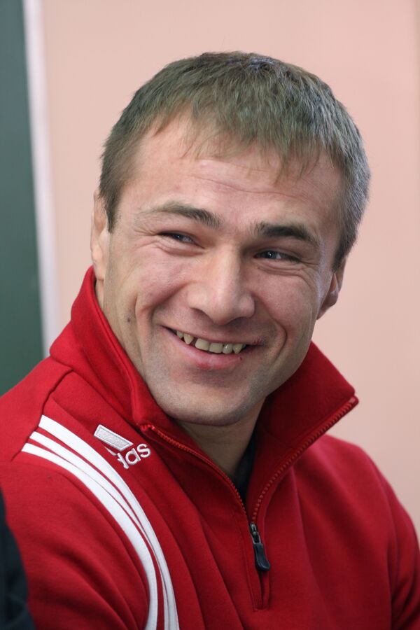Чемпион Европы 2008 года по греко-римской борьбе в категории до 96 кг Асланбек Хуштов Чемпион Европы 2008 года по греко-римской борьбе в категории до 96 кг Асланбек Хуштов