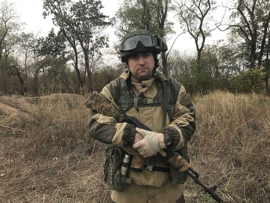 Начальник штаба разведывательно-штурмового батальона Александр Крестов, Донбасс Начальник штаба разведывательно-штурмового батальона Александр Крестов, Донбасс