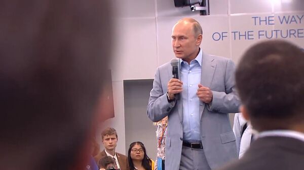 Страшнее ядерной бомбы – Путин предостерег от безнравственности в науке Страшнее ядерной бомбы – Путин предостерег от безнравственности в науке