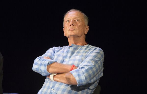 Писатель-сатирик Михаил Задорнов Писатель-сатирик Михаил Задорнов