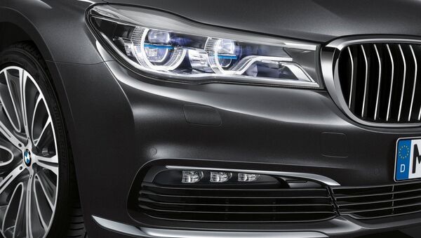 Автомобиль BMW 7. Архивное фото Автомобиль BMW 7. Архивное фото