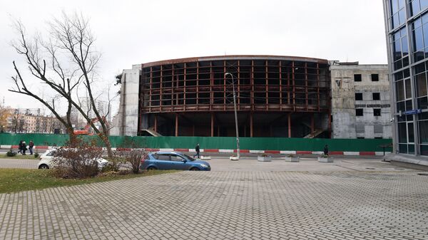 Реконструируемое здание театра Сатирикон имени Аркадия Райкина. Архивное фото Реконструируемое здание театра Сатирикон имени Аркадия Райкина. Архивное фото