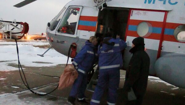 Вертолёт Ми-8 МЧС России вылетел из Хабаровска в Нелькан Вертолёт Ми-8 МЧС России вылетел из Хабаровска в Нелькан