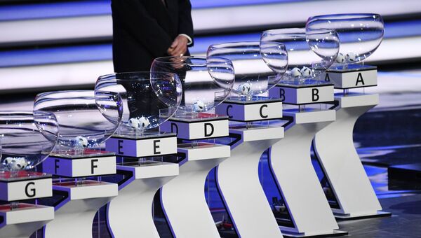 На официальной жеребьевке чемпионата мира по футболу 2018 На официальной жеребьевке чемпионата мира по футболу 2018