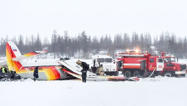 Последствия крушения самолета в Нарьян-Маре. 19 декабря 2017 Последствия крушения самолета в Нарьян-Маре. 19 декабря 2017