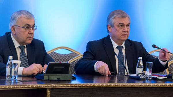 Спецпредставитель президента России по сирийскому урегулированию Александр Лаврентьев и замглавы МИД РФ Сергей Вершинин Спецпредставитель президента России по сирийскому урегулированию Александр Лаврентьев и замглавы МИД РФ Сергей Вершинин