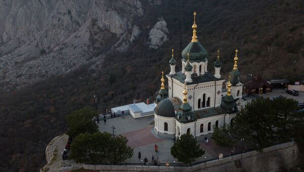 Церковь Воскресения Христова в поселке городского типа Форос в Крыму Церковь Воскресения Христова в поселке городского типа Форос в Крыму