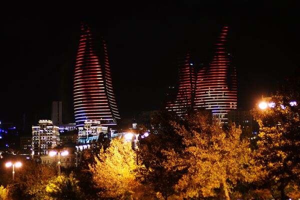 Архитектурный комплекс Башни Пламени в Баку Архитектурный комплекс Башни Пламени в Баку