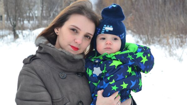 Яна с сыном Львом, Донецк, ДНР Яна с сыном Львом, Донецк, ДНР