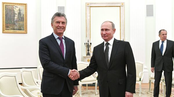 Президент РФ Владимир Путин и президент Аргентинской Республики Маурисио Макри во время встречи. 23 января 2018 Президент РФ Владимир Путин и президент Аргентинской Республики Маурисио Макри во время встречи. 23 января 2018