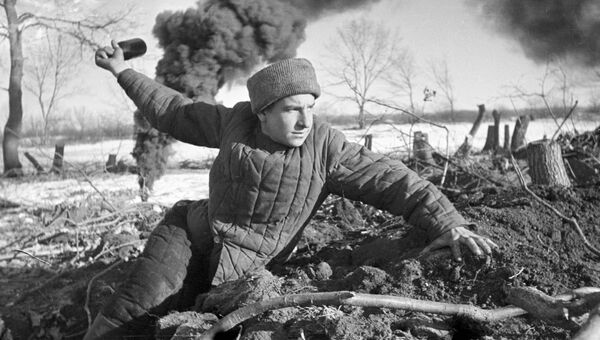 Сталинград. Сентябрь 1942 г. Стоять насмерть. На подступах к городу Сталинград. Сентябрь 1942 г. Стоять насмерть. На подступах к городу