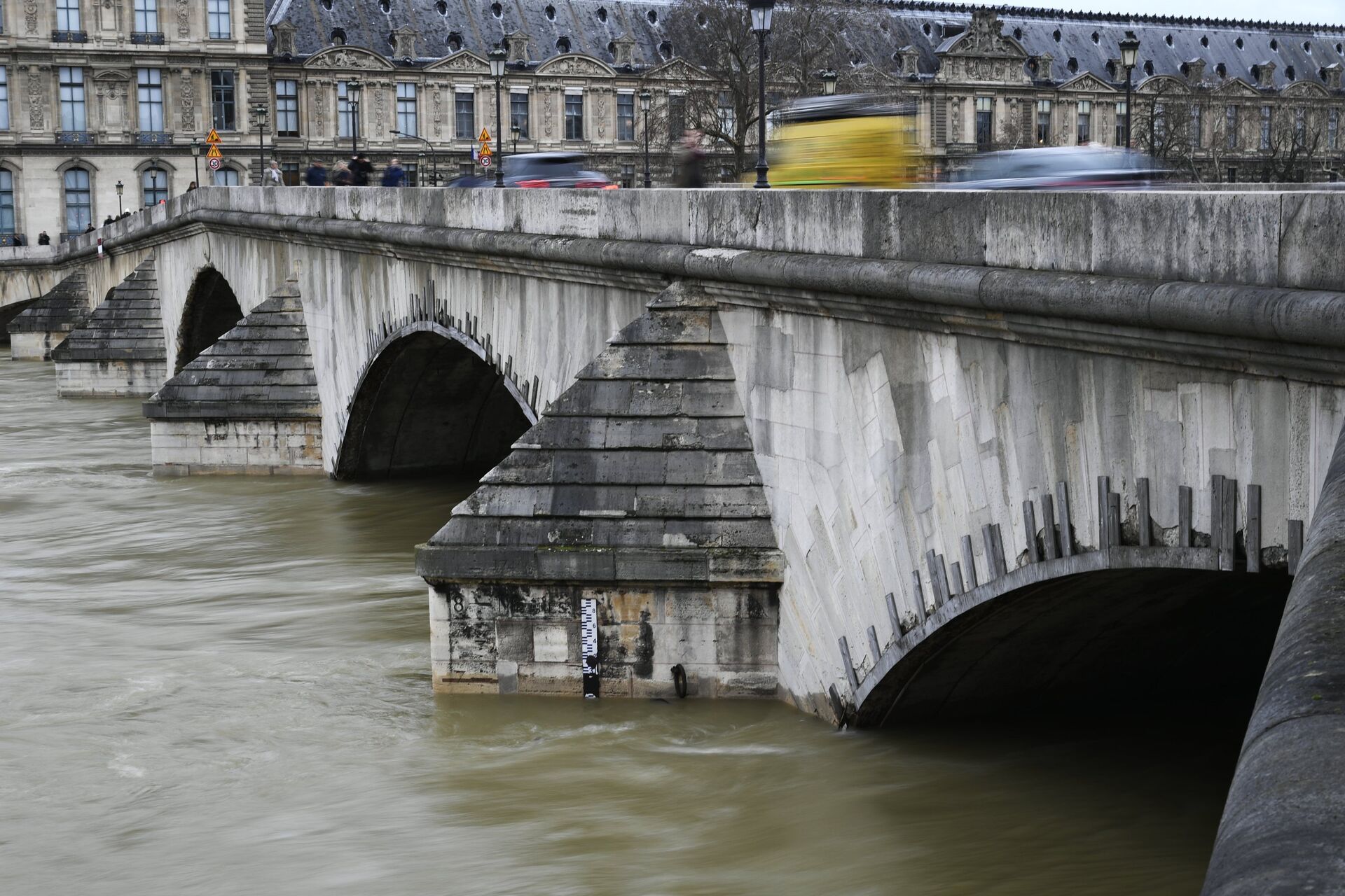 Уровень воды в реке Сене в Париже достиг пика. 29 января 2018 Уровень воды в реке Сене в Париже достиг пика. 29 января 2018 - РИА Новости, 1920, 16.10.2020