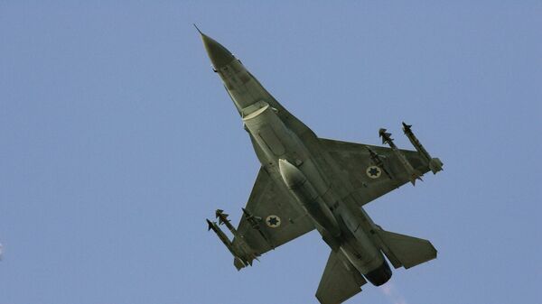 Израильский боевой самолет F-16 Израильский боевой самолет F-16