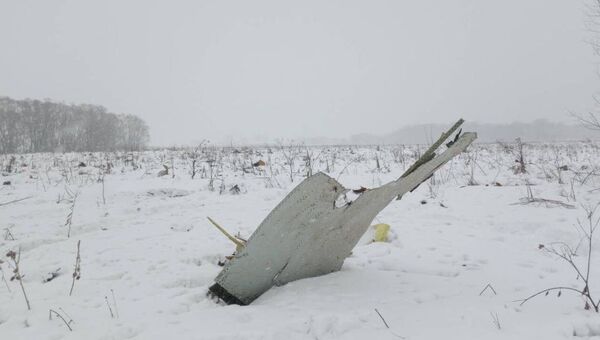 Обломки на месте крушения самолета Ан-148 авиакомпании Саратовские авиалинии в Московской области. 11 февраля 2018 Обломки на месте крушения самолета Ан-148 авиакомпании Саратовские авиалинии в Московской области. 11 февраля 2018
