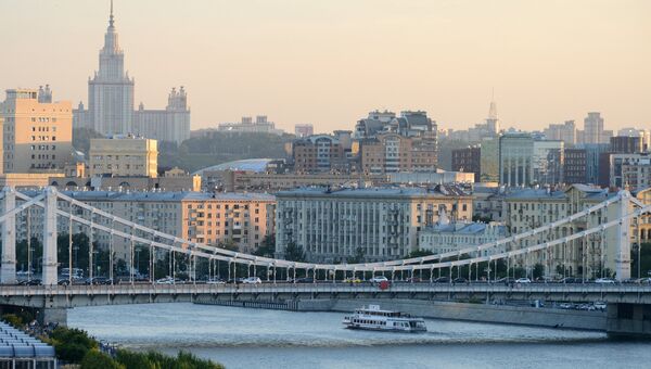 Крымский мост над Москвой-рекой Крымский мост над Москвой-рекой