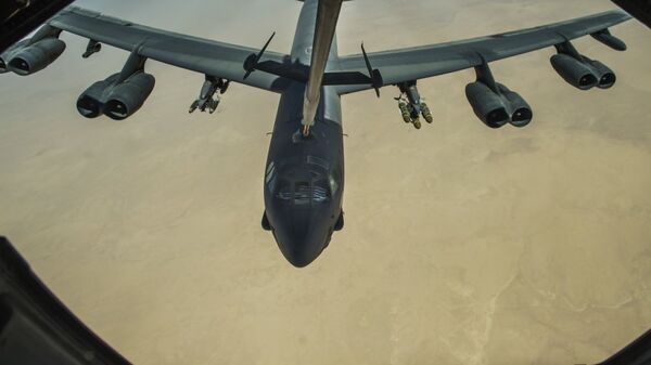 Американский стратегический бомбардировщик B-52 Американский стратегический бомбардировщик B-52