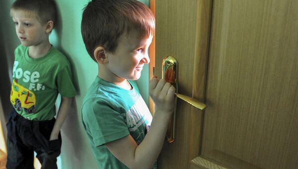 Что меняется в детдомах: о реформе, которая помогает сделать жизнь лучше Что меняется в детдомах: о реформе, которая помогает сделать жизнь лучше