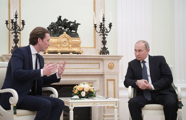 Президент РФ Владимир Путин и канцлер Австрии Себастьян Курц во время встречи. 28 февраля 2018 Президент РФ Владимир Путин и канцлер Австрии Себастьян Курц во время встречи. 28 февраля 2018