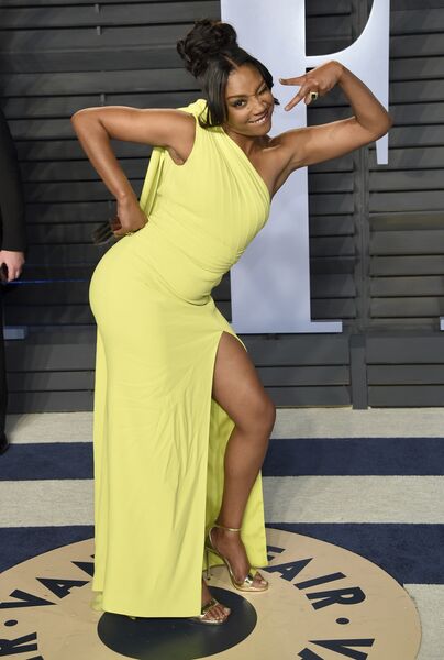 Тиффани Хаддиш на Vanity Fair Oscar Party. 4 марта 2018 года Тиффани Хаддиш на Vanity Fair Oscar Party. 4 марта 2018 года