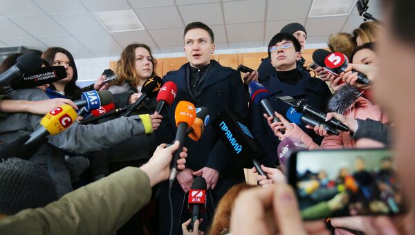 Надежда Савченко во время брифинга в Киеве. 15 марта 2018 Надежда Савченко во время брифинга в Киеве. 15 марта 2018