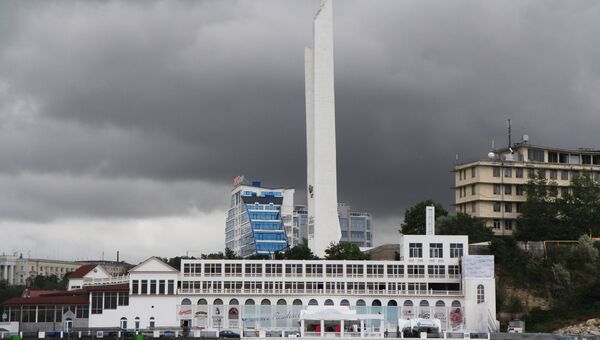 Обелиск Городу-герою Севастополю. Архивное фото Обелиск Городу-герою Севастополю. Архивное фото