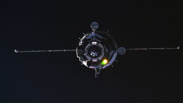Пилотируемый корабль Союз МС-08 во время стыковки с МКС. 23 марта 2018 года Пилотируемый корабль Союз МС-08 во время стыковки с МКС. 23 марта 2018 года