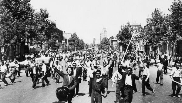 Государственный переворот в Иране. Тегеран, 1953 год Государственный переворот в Иране. Тегеран, 1953 год