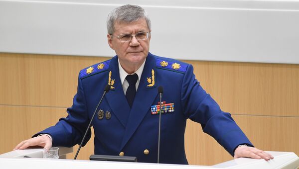 Генеральный прокурор РФ Юрий Чайка на заседании Совета Федерации РФ. 18 апреля 2018 Генеральный прокурор РФ Юрий Чайка на заседании Совета Федерации РФ. 18 апреля 2018
