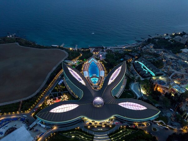 Пятизвездочный отель Mriya Resort & Spa в Ялте Пятизвездочный отель Mriya Resort & Spa в Ялте