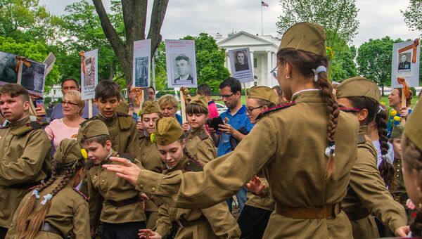 Участники акции Бессмертный полк в Вашингтоне. 5 мая 2018 Участники акции Бессмертный полк в Вашингтоне. 5 мая 2018