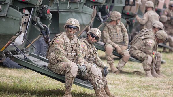 Американские военные во время учений в Польше Американские военные во время учений в Польше