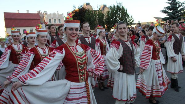 Участники фестиваля национальных культур в Гродно Участники фестиваля национальных культур в Гродно