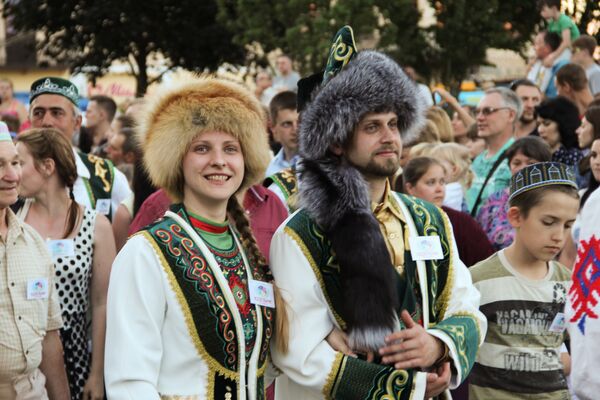 Финал XII Республиканского фестиваля национальных культур в белорусском Гродно Финал XII Республиканского фестиваля национальных культур в белорусском Гродно