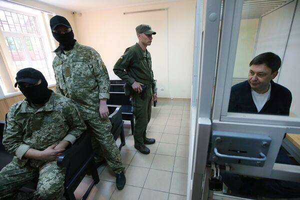Руководитель портала РИА Новости Украина Кирилл Вышинский во время рассмотрения апелляции на арест в Херсонском суде Руководитель портала РИА Новости Украина Кирилл Вышинский во время рассмотрения апелляции на арест в Херсонском суде