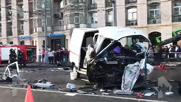 ДТП на Кутузовском проспекте, Москва. 21 июня 2018 ДТП на Кутузовском проспекте, Москва. 21 июня 2018