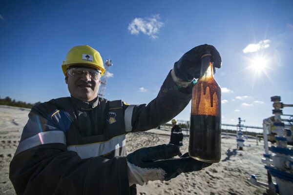 Оператор по добычи нефти на Ново-пурпейском месторождении в Ямало-Ненецком автономном округе Оператор по добычи нефти на Ново-пурпейском месторождении в Ямало-Ненецком автономном округе