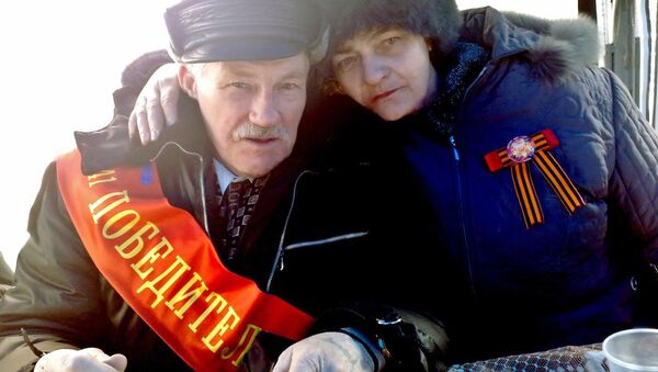 Владимир Николенко с дочерью Людмилой Владимир Николенко с дочерью Людмилой