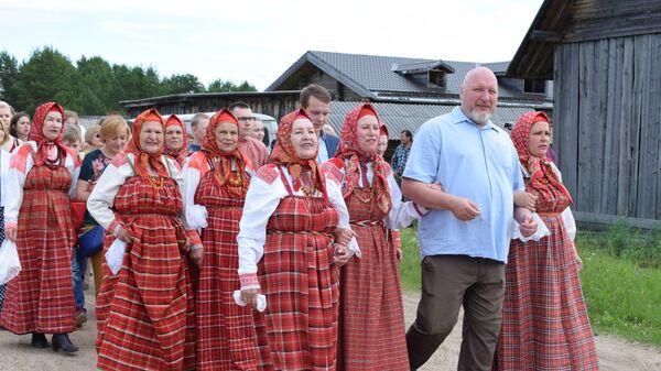 Церемония вступления деревни Веркола в Ассоциацию самых красивых деревень России Церемония вступления деревни Веркола в Ассоциацию самых красивых деревень России