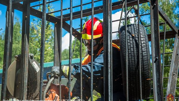 Конкурс на звание Лучшего спасателя Москвы Конкурс на звание Лучшего спасателя Москвы