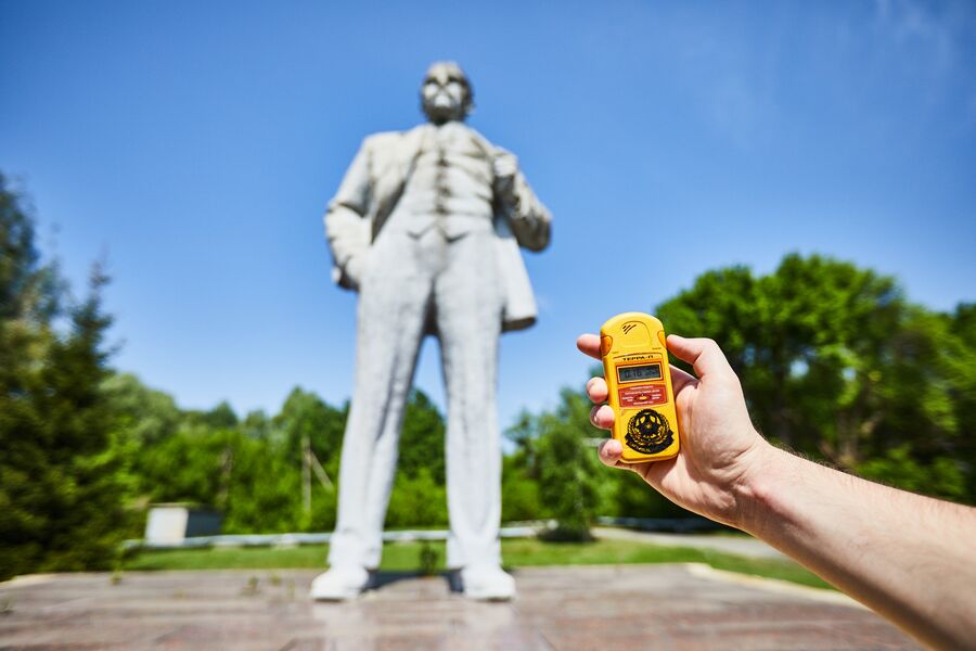 Памятник Ленину в Чернобыле Памятник Ленину в Чернобыле