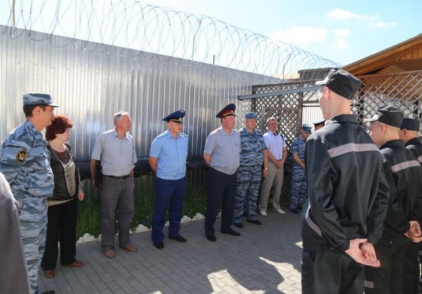 Визит правозащитников и сотрудников прокуратуры в ИК-6 Визит правозащитников и сотрудников прокуратуры в ИК-6