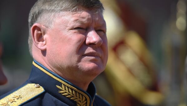 Командующий Воздушно-десантными войсками генерал-полковник Андрей Сердюков. Архивное фото Командующий Воздушно-десантными войсками генерал-полковник Андрей Сердюков. Архивное фото