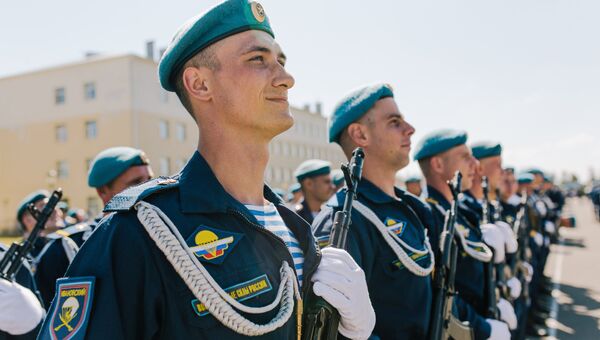 Военнослужащие ВДВ. Архивное фото Военнослужащие ВДВ. Архивное фото