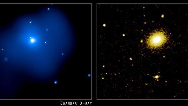 Гало темной материи в галактике NGC 4555 Гало темной материи в галактике NGC 4555