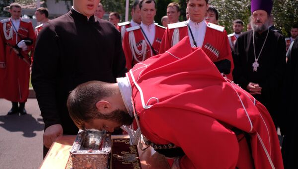 Встреча ковчега с мощами святителя Спиридона Тримифунтского в аэропорту Краснодара. 24 августа 2018 Встреча ковчега с мощами святителя Спиридона Тримифунтского в аэропорту Краснодара. 24 августа 2018